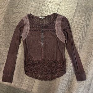 Gimmicks by BKE Brown Embellished Fitted Polo Blouse